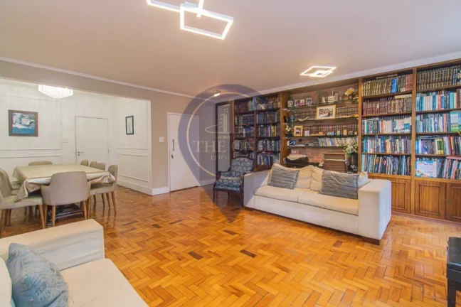 Imagem Apartamento à venda em Cerqueira César, São Paulo-SP: 3 quartos, 1 suíte, 2 banheiros, 1 vaga, 154m². Venha conferir!