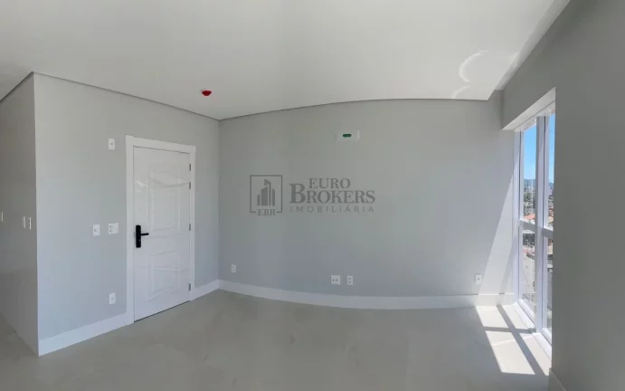 Imagem Apartamento com 4 suítes à venda no Centro de Balneário Camboriú/SC