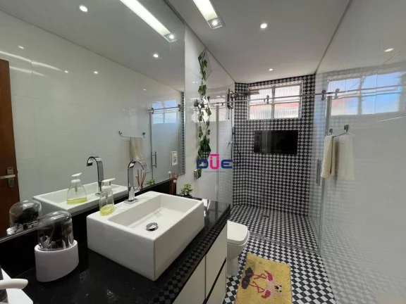 Imagem Apartamento com 3 dormitórios à venda, 120 m² por R$ 670.000 - Embaré - Santos/SP
