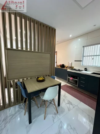 Imagem CASA RESIDENCIAL em PRAIA GRANDE - SP, MARACANÃ