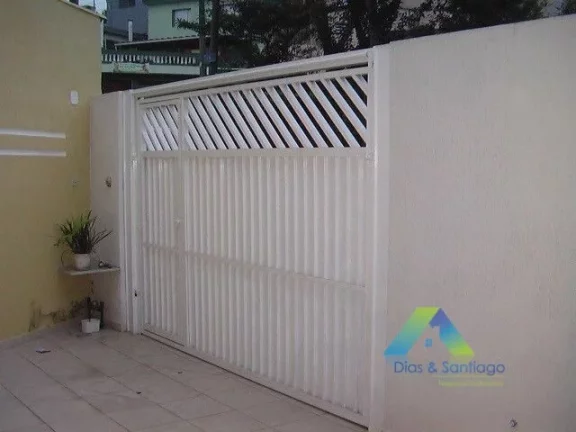 Imagem Sobrado todo reformado, 2 dormitórios, sala 2 ambientes, 3 vagas, com excelente localização e valor !