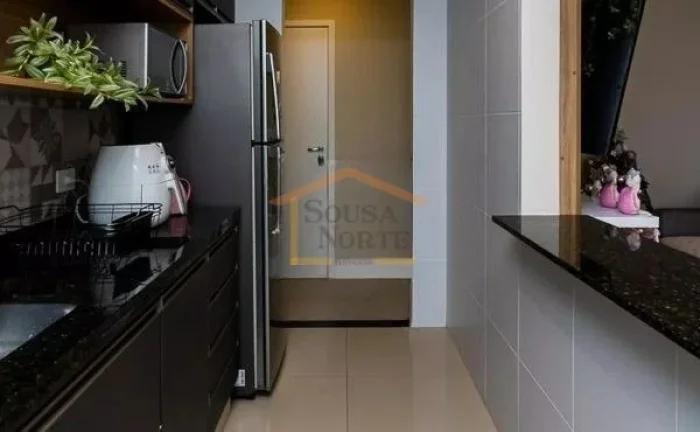 Imagem Apartamento 2 dormitórios, sendo 1 suíte, sala 2 ambientes, piso laminado de madeira na sala e dor...
