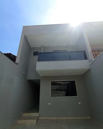 Imagem Lindo sobrado novo $ dormitórios 3 suites 2 vaga FL55