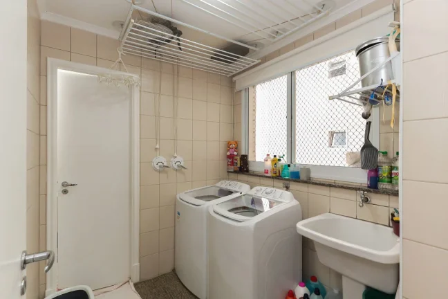 Imagem Apartamento Pompéia - 119M², 3 Dorms, 1 Suíte, Lavabo, 2 Vagas, Varanda.