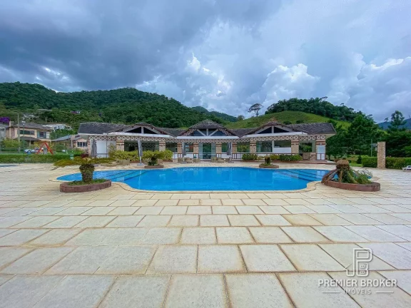 Imagem Casa à venda, 390 m² por R$ 1.945.000,00 - Vargem Grande - Teresópolis/RJ