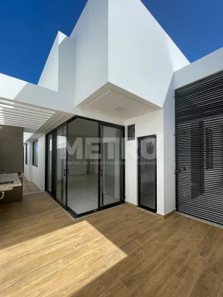 Imagem Casa à venda no Buona Vita com 3 quartos, sendo 2 suítes, gourmet, PETROLINA