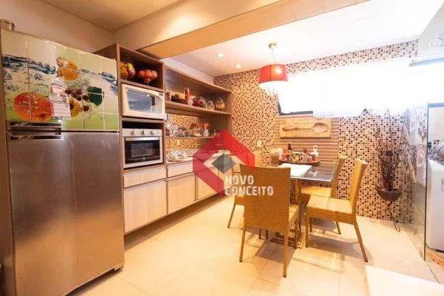 Imagem Apartamento com 3 dormitórios à venda, 226 m² por R$ 760.000,00 - Meireles - Fortaleza/CE