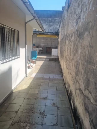 Imagem VENDO LINDA CASA TÉRREA NO BAIRRO CAMPO GRANDE!