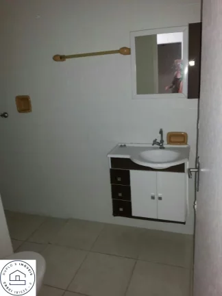 Imagem A 150 Metros da Av. Belmira marim / Casa em Sao Paulo na Zona sul, localizado no Conjunto Habitacional Brigadeiro Faria Lima (próximo ao ponto final)