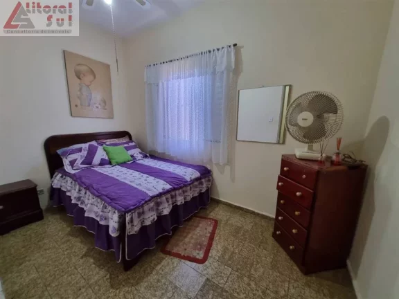 Imagem Imperdível oportunidade: Casa Geminada com edícula à venda em Praia Grande-SP, Caiçara! 2 quartos, 1 sala, 2 banheiros, 2 vagas, 139,15 m²!