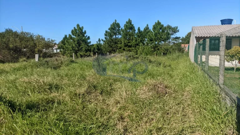 Imagem Terreno a venda na Praia Estrela do Mar a 4 quadras do mar