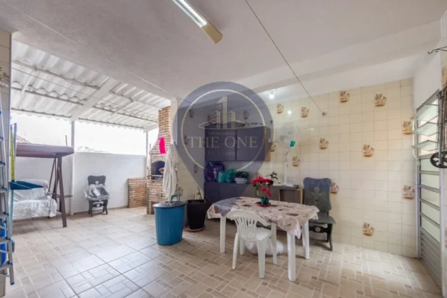 Imagem Imperdível: Casa à venda em São Paulo-SP, Vila Guarani (z Sul) com 3 quartos, 3 suítes, 2 salas, 4 banheiros e 2 vagas de garagem, 200m².