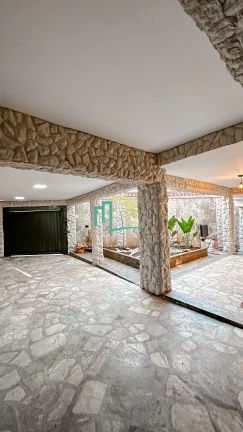 Imagem LINDO SOBRADO DE 300 METROS DE CONSTRUÇÃO DISPONIVEL PARA VENDA PRÓXIMO DA AVENIDA BRASIL