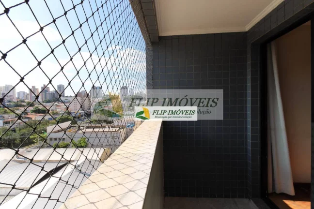 Imagem More em um apartamento com 107 m² com 3 quartos 2 garagens paralelas no miolo Cambuí - Campinas - SP
