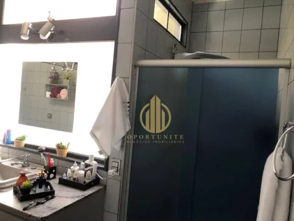 Imagem Casa três dormitórios com edícula