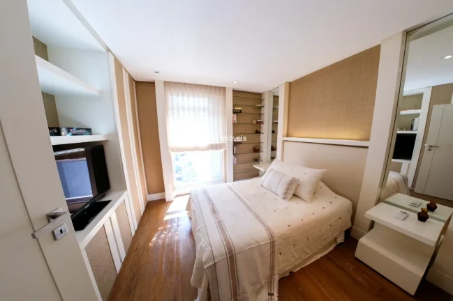 Imagem Cobertura Duplex com 400m2 à venda no Itaim Bibi