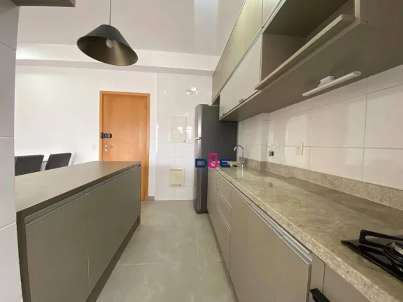 Imagem Apartamento com 2 dormitórios à venda, 72 m² por R$ 1.325.000 - Gonzaga - Santos/SP