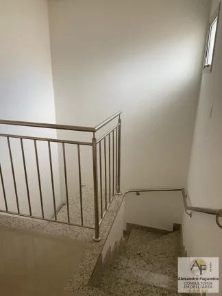 Imagem Sobrado em Condomínio para Venda em Aparecida de Goiânia, Vila Maria, 3 dormitórios, 3 suítes, 4 banheiros, 4 vagas