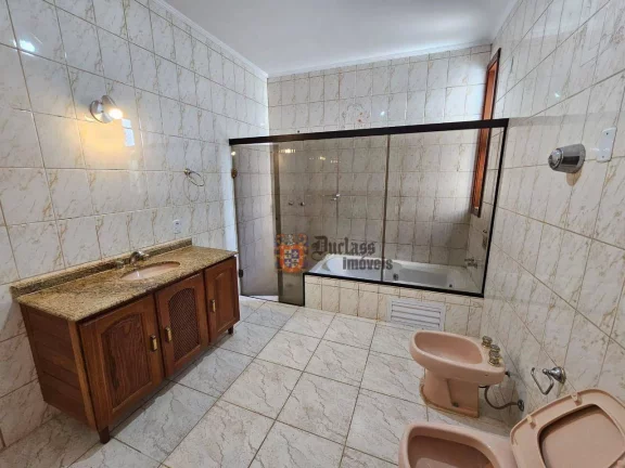 Imagem Casa com 6 dormitórios à venda, 376 m² por R$ 1.700.000,00 - Vila Esperia Ou Giglio - Atibaia/SP