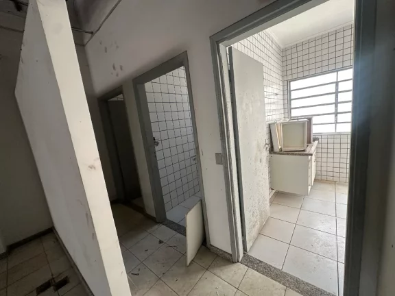 Imagem Galpão comercial para venda em Cidade Nova, 267m2