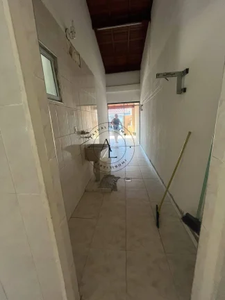Imagem Casa Aconchegante com Edícula no Jardim São Marcos, Valinhos - SP!