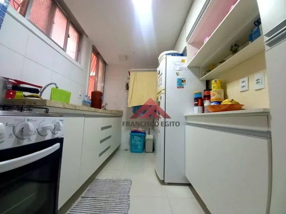 Imagem Apartamento com 2 dormitórios à venda, 54 m² por R$ 270.000,00 - Fátima - Niterói/RJ