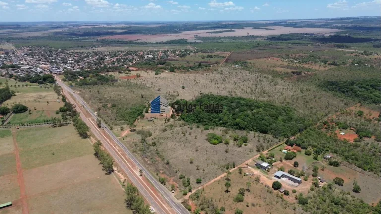 Imagem Área para Venda em Brasília, Setor Habitacional Tororó (Jardim Botânico), 1 dormitório, 1 suíte, 1 banheiro, 2 vagas