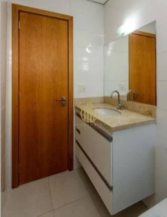 Imagem Apartamento com 3 dormitórios - 1 suíte - sacada - completo em armários - frente para o Pq. Raya R$ 680.000 - Jardim Botânico - Ribeirão Preto/SP