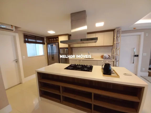 Imagem Apartamento mobiliado á venda com 3 Suítes, 2 vagas de garagem localizado em Balneário Camboriú