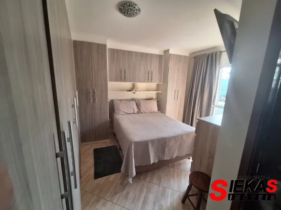 Imagem Imperdível oportunidade: Casa à venda em São Paulo-SP, na Vila São Geraldo, com 3 quartos, 1 suíte, 1 sala, 2 banheiros, 3 vagas de garagem e 160m² de área!
