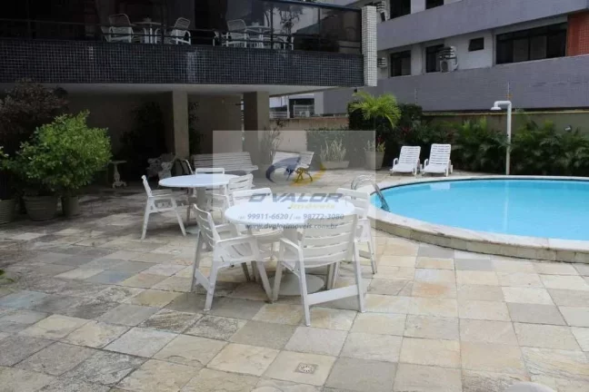 Imagem Vendo apartamento com 188,m², varanda ampla, 4 quartos s/ 2 suítes, DCE, sala p/ 2 ambientes e 2 vagas