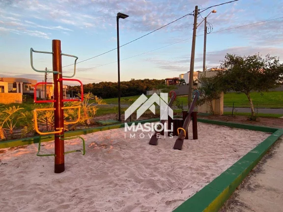 Imagem Terreno virado para mata no Jardins Veneza