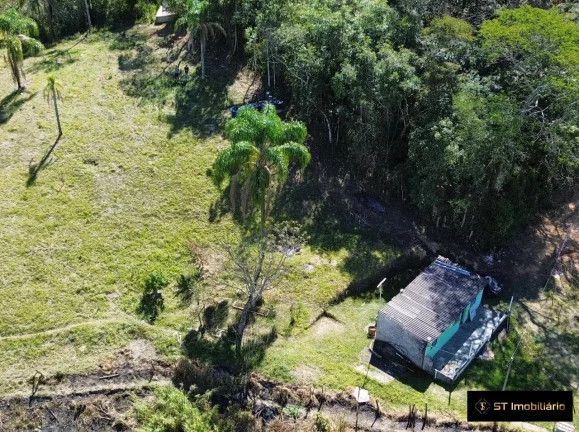 Imagem Chácara no Rio Acima à Venda com Escritura - 2.000 m² por R$ 180 mil