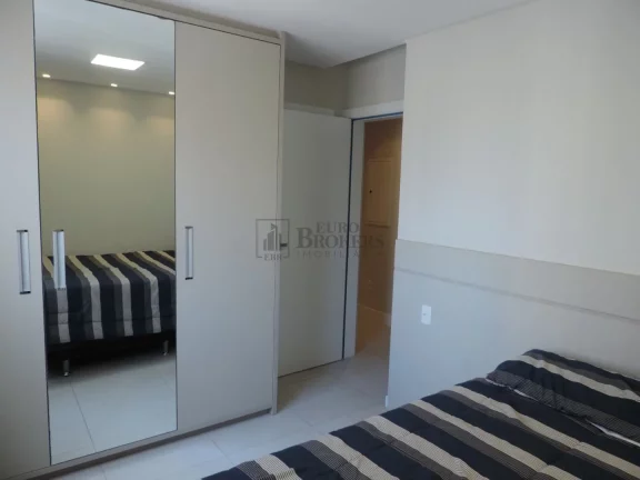 Imagem Apartamento com 3 dormitórios à venda no Centro de Balneário Camboriú/SC
