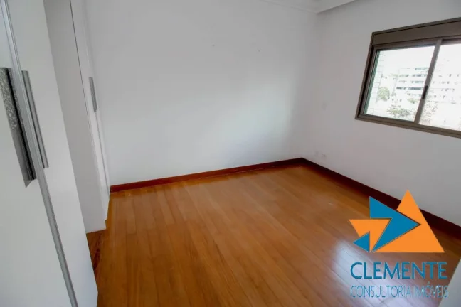 Imagem Apartamento de LUXO 04 SUITES E 05 VAGAS Belvedere BH. MG