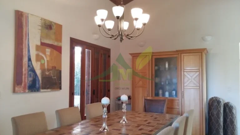 Imagem Linda Casa à Venda em Atibaia condomínio fechado de alto padrão