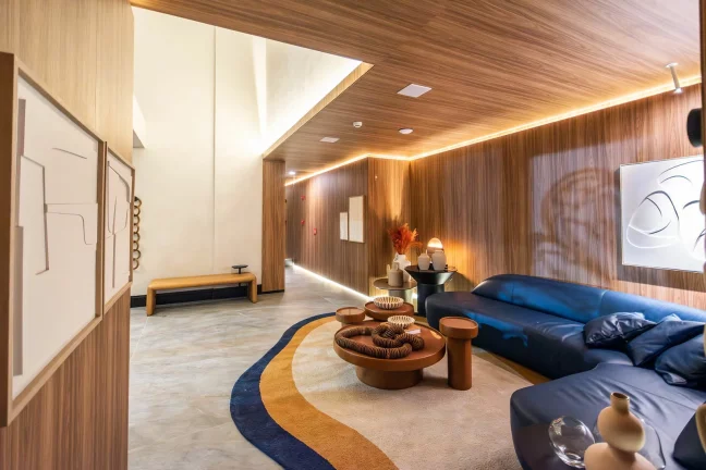 Imagem Cobertura com 4 dormitórios à venda sendo 4 suítes, 296.2 m² por - R$ 10.450.000,00 - Pioneiros - Bal. Camboriú/SC