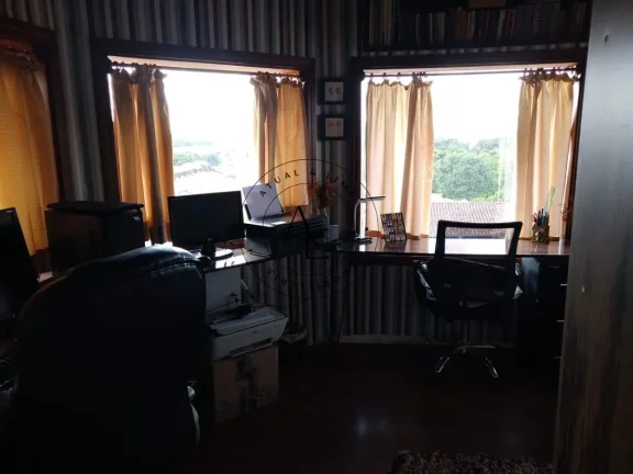 Imagem Chácara à Venda com Charmoso Chalé para Visitas - Conforto e Tranquilidade!