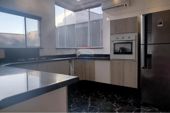 Imagem Casa em condomínio com 3 Quartos (suítes) no Golden Park Sorocaba