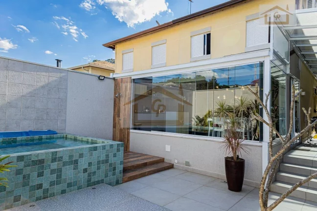 Imagem Casa com terreno 212,16 metros, 3 quartos, 2 vagas *piscina