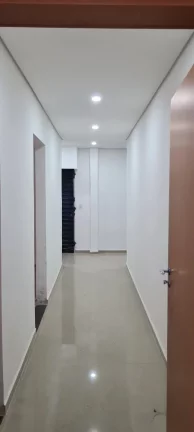Imagem GALPÃO INDUSTRIAL A VENDA SENDO 750 CONSTRUIDO E 1.700M2 DE TERRENO EM SANTO ANDRE