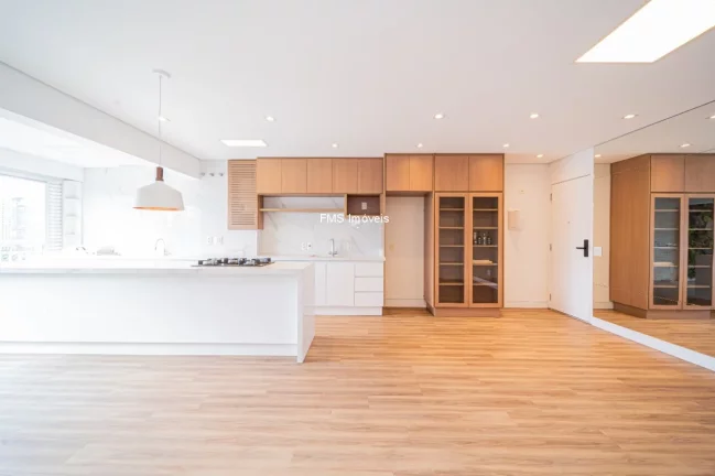 Imagem Apartamento à venda no Brooklin com 2 quartos, 1 suíte, 1 sala, 2 banheiros, 1 vaga e 74m²!