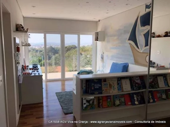 Imagem Fazendinha / R. Vital Brasil (fechada) - LOCAÇÃO 4 sts, moderna, linda!