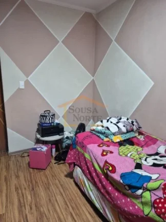 Imagem Apartamento com 65m², dispõe de 3 dormitórios, 1 banheiro, sala para dois ambientes, varanda, coz...