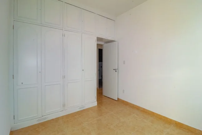 Imagem Apartamento Botafogo - 91M², 3 Dorms, Salão de Festas, Brinquedoteca, Playground, Área Verde.