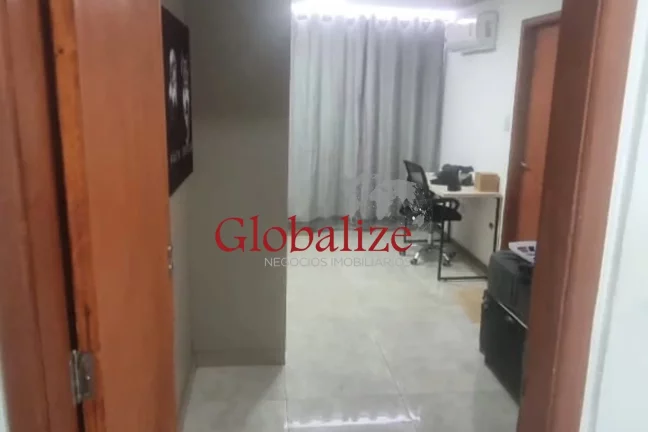 Imagem Casa Triplex com 150m² à venda na Vila Progresso por R$422.000,00
