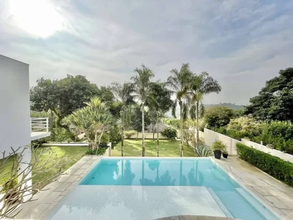 Imagem Cond Palos Verdes - 4 stes. Casa moderna impecável, piscina, gourmet!