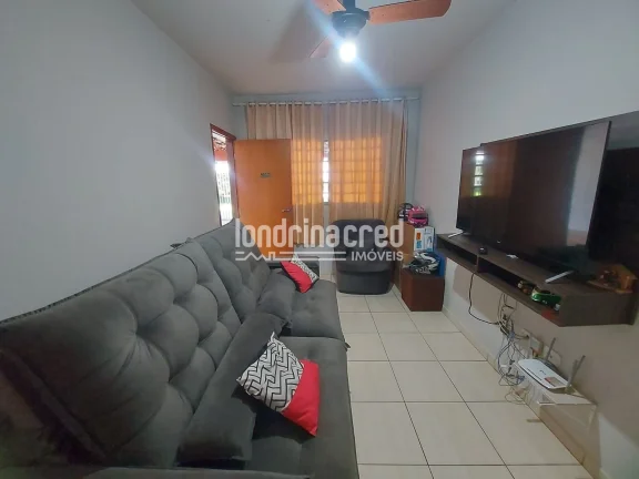 Imagem Casa à Venda na Zona Leste – 2 Quartos, Área Gourmet, Garagem Coberta e Ótima Localização! Perto de Escolas, Mercados e Farmácias. Agende sua Visita!