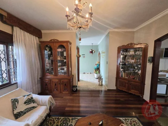 Imagem Casa com 05 dormitórios para alugar, 534 m² por R$ 13.050/mês - Santana - Porto Alegre/RS