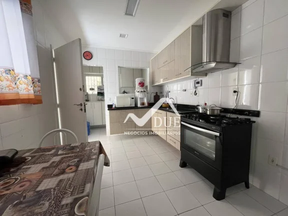 Imagem Casa com 3 dormitórios à venda, 158 m² por R$ 1.080.000 - Boqueirão - Santos/SP